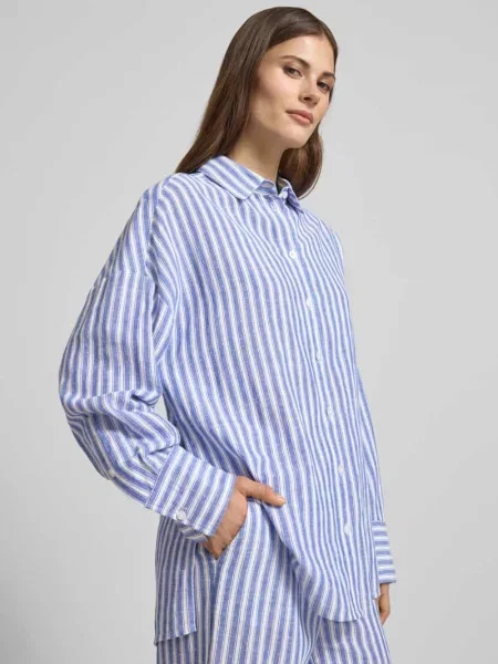 Bluzka koszulowa o kroju relaxed fit z obniżoną linią ramion Christian Berg Woman