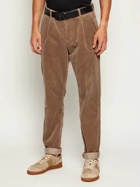 Tommy Hilfiger De catifea reiată pantaloni HARLEM | Relaxed fit maro