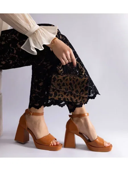 Sandali D/ceo rumena