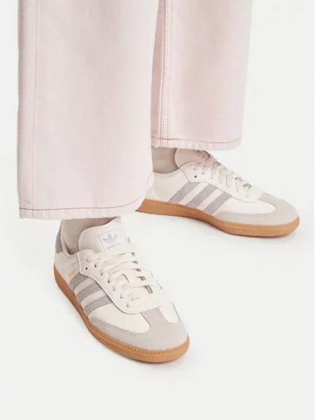 Sneakersy adidas bílé