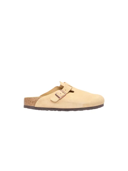 Klapki Birkenstock zamszowe na sprzączkę beżowe