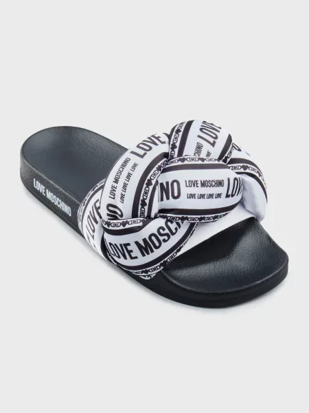 Шлепанцы Love Moschino белые