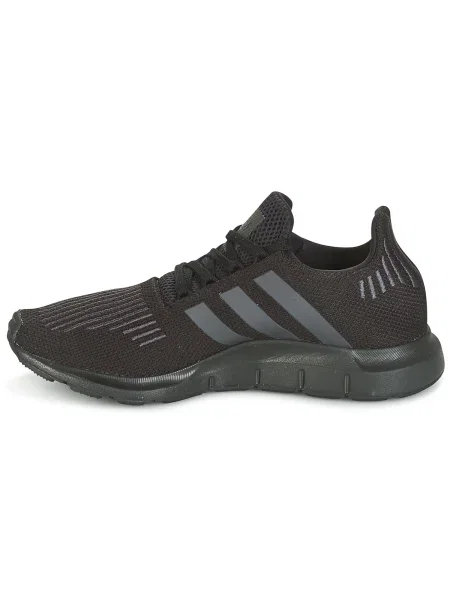 Bežecké tenisky Adidas Swift Run čierna