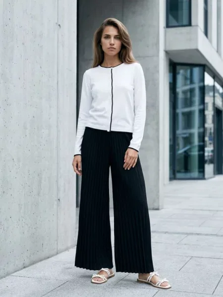 Кардиган з контрастною облямівкою з віскозою білий