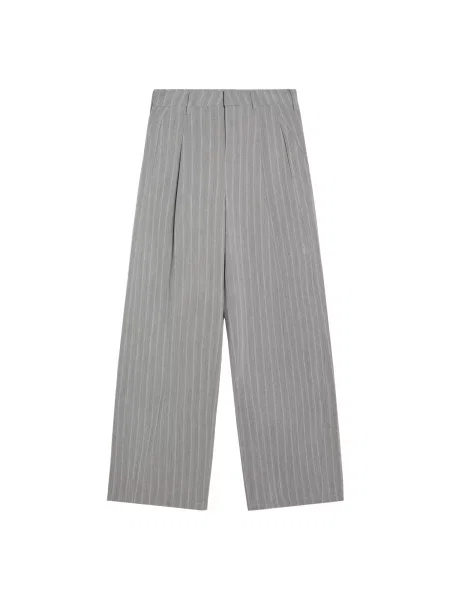 Bershka Pantaloni cutați / deschis gri