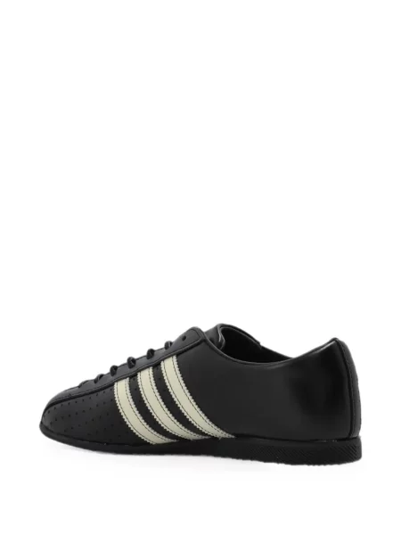 Decupat tricou Adidas cu imagine alergare gri