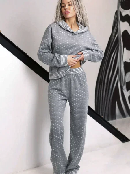 Костюмна піжама Leinle з довгим рукавом