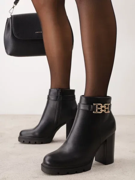 Botine Chunky cu gros și cataramă decorativă Atsell negre