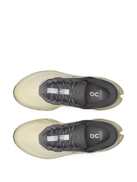Impermeabil sneakerși On galben