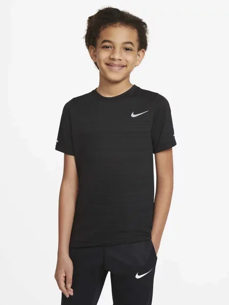 Детская спортивная футболка Nike черная