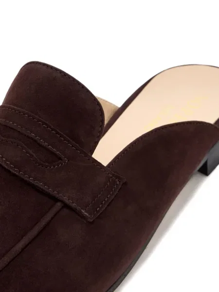 Papuci tip mules Sophique Milano din piele de căprioară cu bretele maro