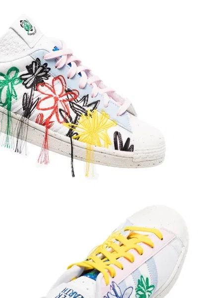 Sportbačiai Adidas Superstar balta