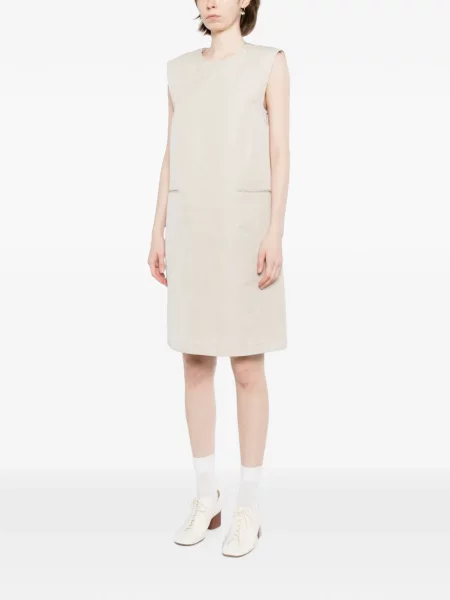 Rochie mini Less fără mâneci