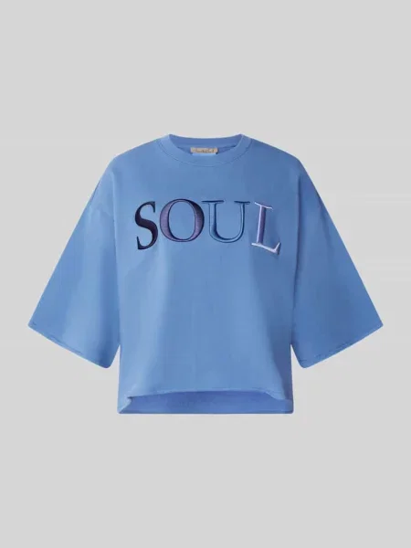 Bluza o krótkim kroju o kroju boxy fit z wyhaftowanym logo Smith And Soul