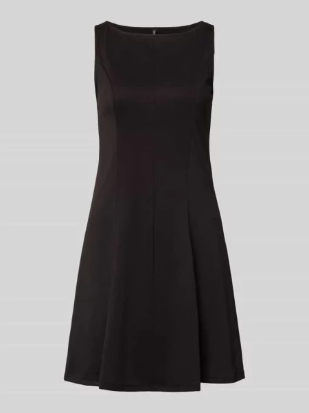 Rozkloszowana sukienka casualowa ze szwami działowymi model ABBY' Vero Moda czarna