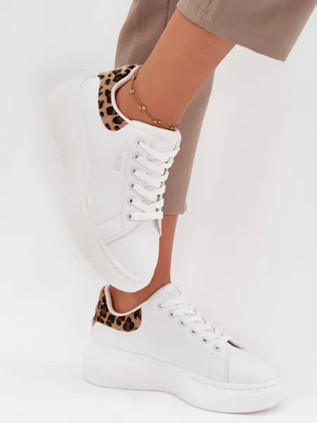 Кецове Big Star Shoes на платформе бяло