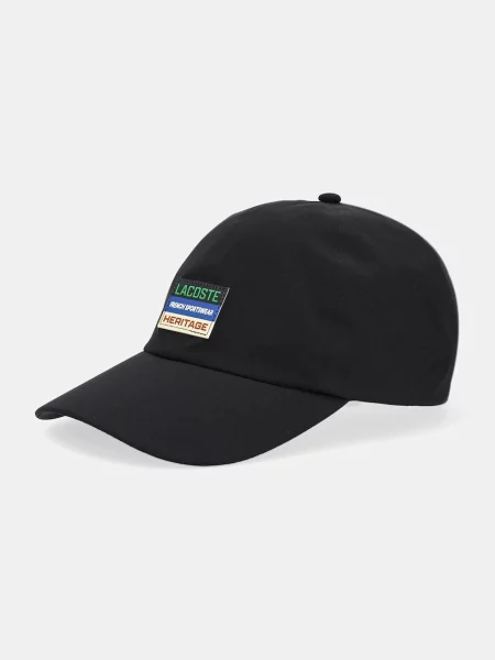 Шапка с козирка Lacoste черно