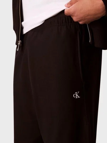 Штани Calvin Klein Jeans чорні