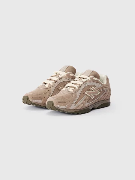 Sneakerși New Balance bej