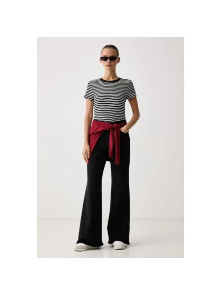 Jeansy dzwony Levi's czarne