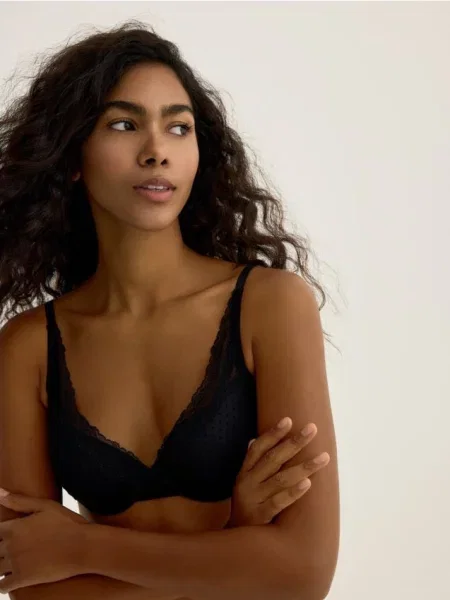 Трусы Reserved черные