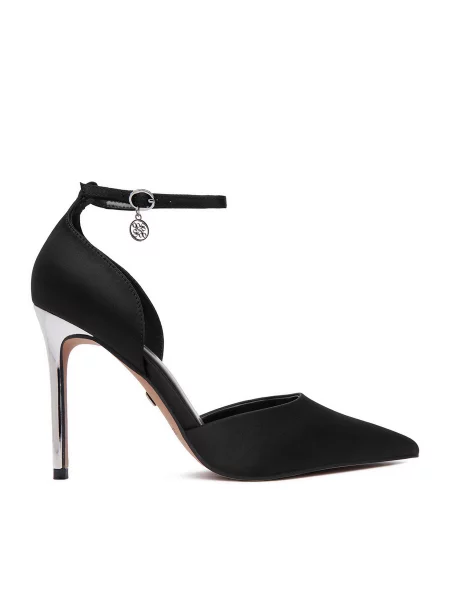 Туфли Nine West на шпильке черные
