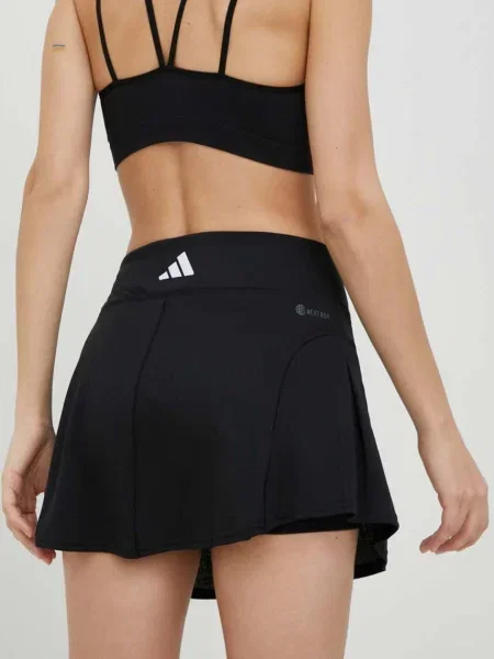 Пола adidas Performance къс модел разкроен модел черно