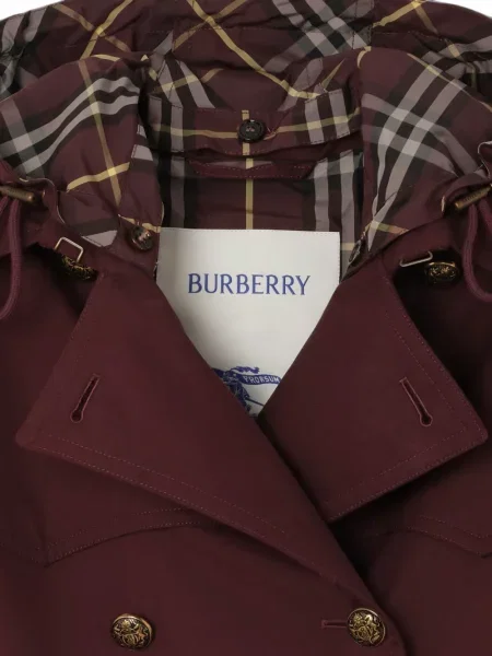Къс тренчкот Burberry в тропически десен червено