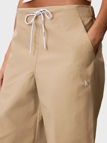 Брюки Calvin Klein Jeans бежевые