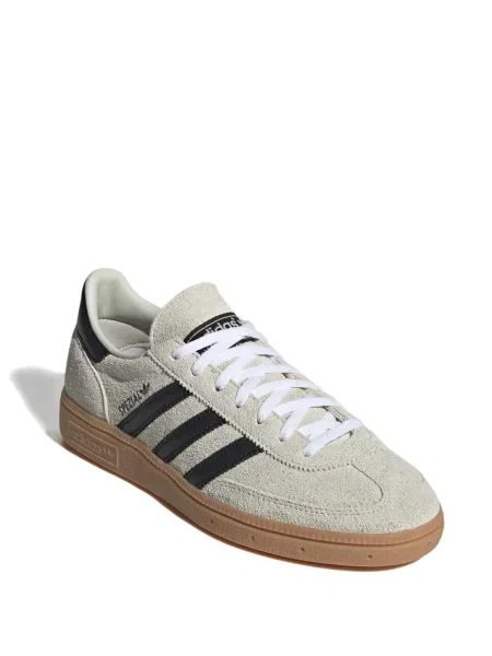 Dryžuotos nėriniuotos sportbačiai Adidas Spezial su raišteliais
