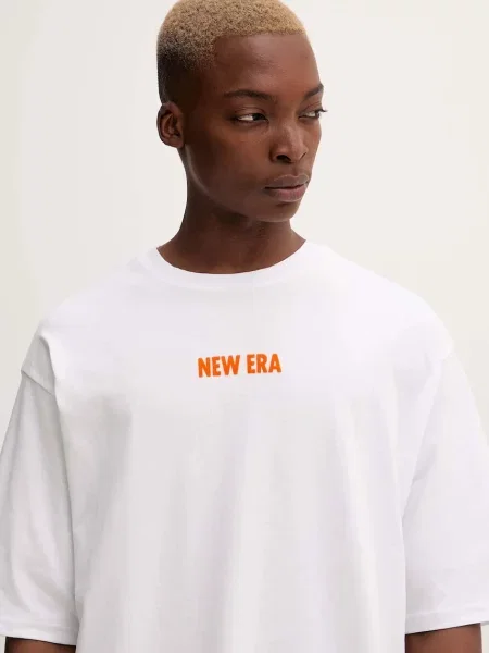 Футболка New Era с принтом белая