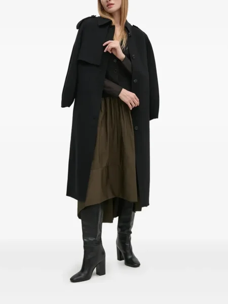 Bluzka Sandro Ferrone z dekoltem w serek czarna