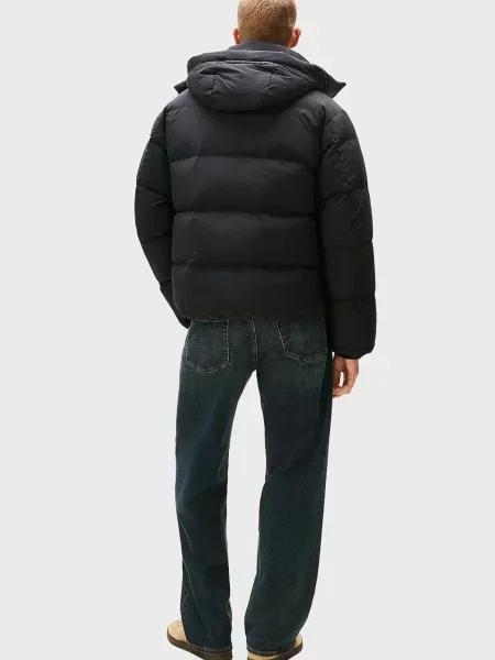 Джинсовая куртка Tommy Jeans черная