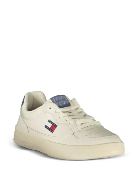 Csipkés sneaker Tommy Jeans autogrammal