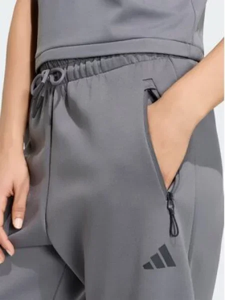 Adidas Szövet nadrág Z.N.E. OPEN HEMZ.N.E. OPEN HEM szürke
