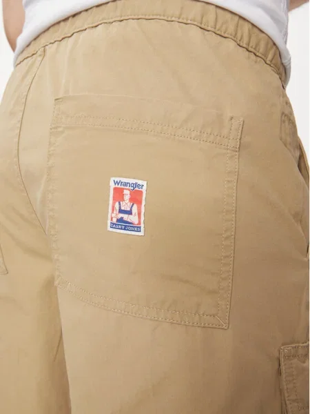 Wrangler Szövet rövidnadrág Casey Utility bézs