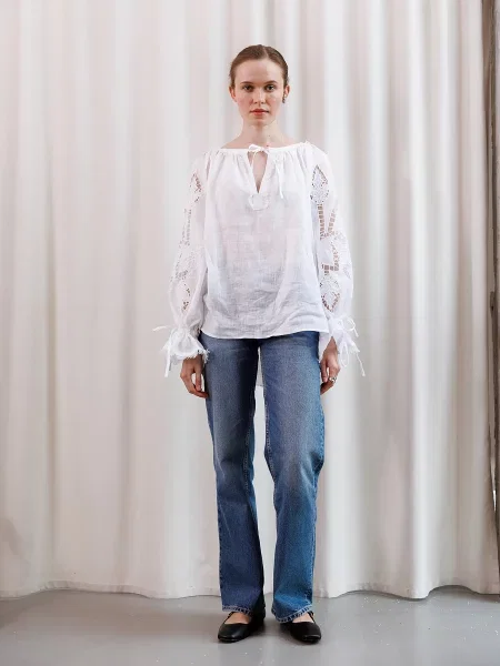 Льняная рубашка Embroidered Gem с вышивкой белая
