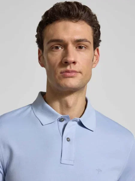 Koszulka polo o kroju regular fit z wyhaftowanym logo Fynch-hatton