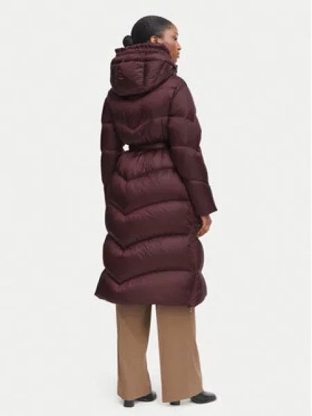 Hetregó Puhovka Karen Bordo rdeča