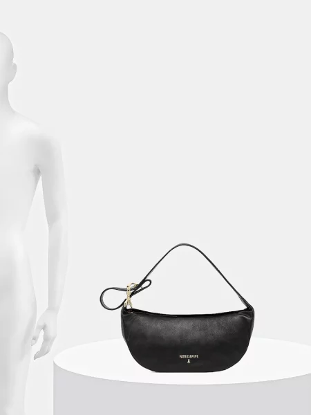 Patrizia Pepe чанта crossbody дамска от кожа черно