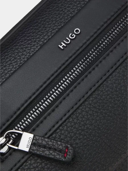 Косметичка Hugo чорна