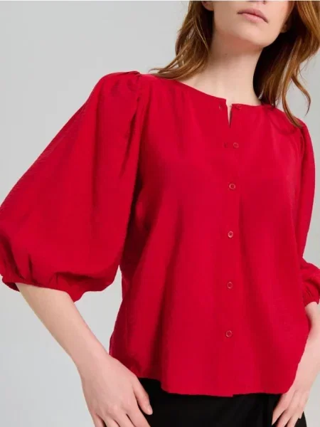 Сорочкова блузка з об’ємними рукавами червоний
