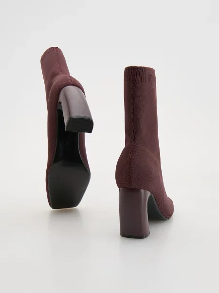 Ботильоны Reserved