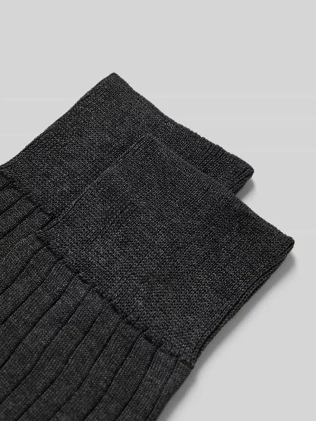 Skarpety z bawełny ekologicznej model ‘MILANO’ Falke