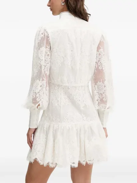 Rochie mini Bardot cu model floral din dantelă alb
