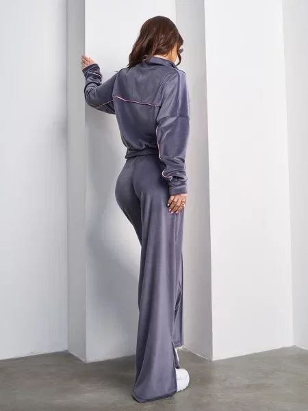 Велюровий Спортивний костюм ISSA Plus сірий