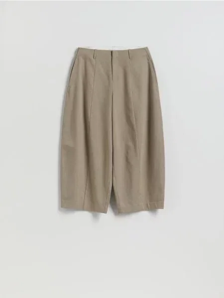 Reserved Pantaloni cu dungă cusută verde-pal verde