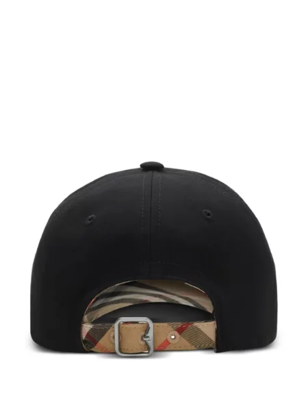 Șapcă Burberry negru