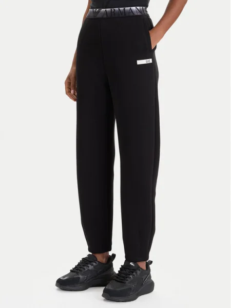 Анцуг Ea7 Emporio Armani с апликация черно