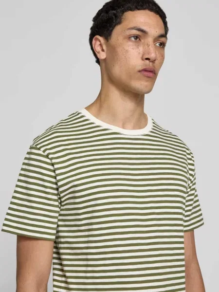 T-shirt z okrągłym dekoltem Closed
